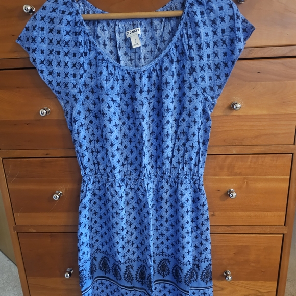 Dress - Picture 1 of 2